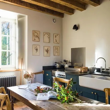 Hébergement de vacances Le Domaine De - Pierres D'histoire