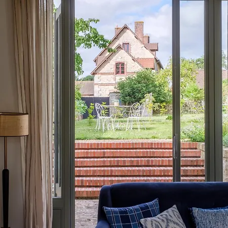 Le Domaine De - Pierres D'histoire Hébergement de vacances *